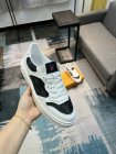 Louis Vuitton Men's shoes 83