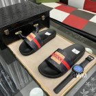 Gucci Men's Slippers 206