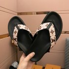 Louis Vuitton Men's Slippers 462