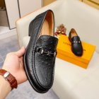 Louis Vuitton Men's shoes 1686