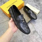 Louis Vuitton Men's shoes 3433