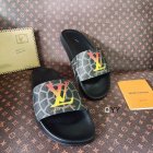 Louis Vuitton Men's Slippers 213