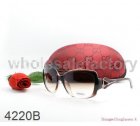 Gucci Normal Quality Sunglasses 799