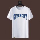 GIVENCHY Men's T-shirts 32