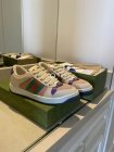 Gucci Men's Shoes 914