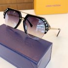 Louis Vuitton High Quality Sunglasses 907