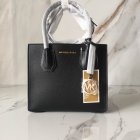 MICHAEL KORS High Quality Handbags 111