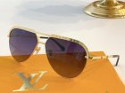 Louis Vuitton High Quality Sunglasses 272
