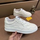 Louis Vuitton Men's shoes 390