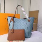 Louis Vuitton Original Quality Handbags 923