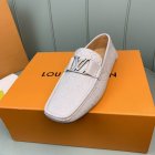 Louis Vuitton Men's shoes 1710