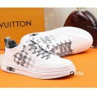 Louis Vuitton Men's shoes 3221