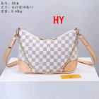 Louis Vuitton Normal Quality Handbags 932