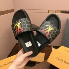 Louis Vuitton Men's Slippers 500