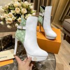 Louis Vuitton Women's Shoes 250