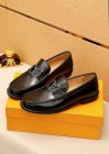 Louis Vuitton Men's shoes 1241