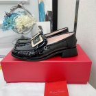 Roger Vivier Women's Shoes 101