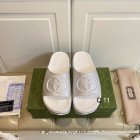 Gucci Women's Slippers 635