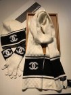 Chanel Hat & Scarve Set 17