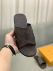 Louis Vuitton Men's Slippers 422