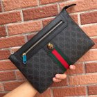 Gucci High Quality Handbags 585