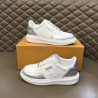 Louis Vuitton Men's shoes 169