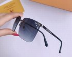 Louis Vuitton High Quality Sunglasses 160