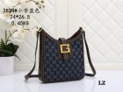 Gucci Normal Quality Handbags 354