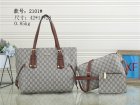 Gucci Normal Quality Handbags 676