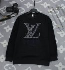 Louis Vuitton Men's Long Sleeve T-shirts 30