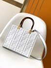 Fendi Original Quality Handbags 571