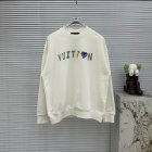 Louis Vuitton Men's Long Sleeve T-shirts 608
