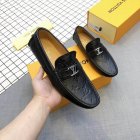 Louis Vuitton Men's shoes 1676