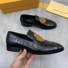 Louis Vuitton Men's shoes 1558