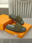 Louis Vuitton Men's Slippers 548