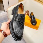 Louis Vuitton Men's shoes 1654