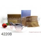 Gucci Normal Quality Sunglasses 509