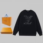 Louis Vuitton Men's Long Sleeve T-shirts 669