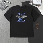 Louis Vuitton Men's T-shirts 371