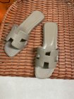 Hermes Women's Slippers 184