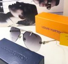 Louis Vuitton High Quality Sunglasses 5486