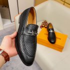 Louis Vuitton Men's shoes 1639