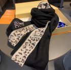 Louis Vuitton Scarves 109