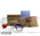 Gucci Normal Quality Sunglasses 506