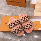 Louis Vuitton Women's Slippers 183