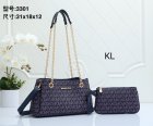 MICHAEL KORS Normal Quality Handbags 149