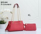 MICHAEL KORS Normal Quality Handbags 114
