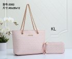 MICHAEL KORS Normal Quality Handbags 144