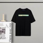 Louis Vuitton Men's T-shirts 400