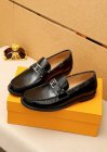 Louis Vuitton Men's shoes 1244